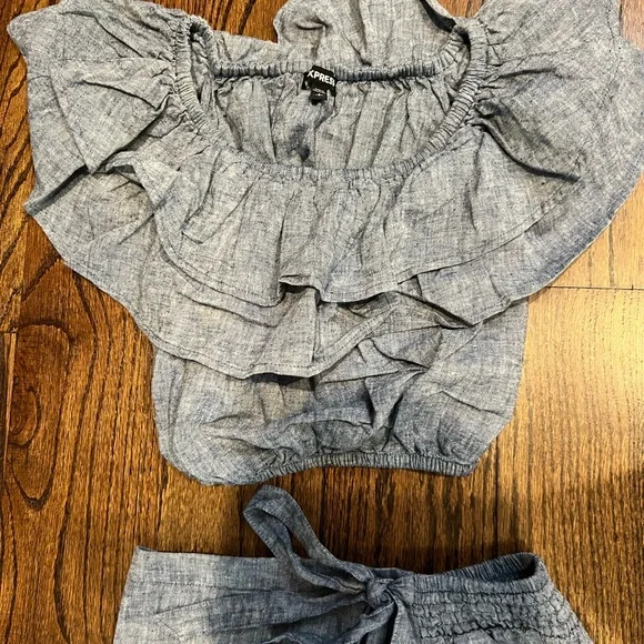 Express long wrap skirt ruffle crop top set worn once - Picture 5 of 6